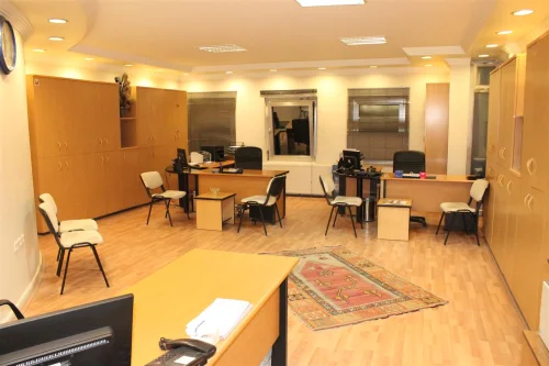 TİCARET BORSASI BİNASI